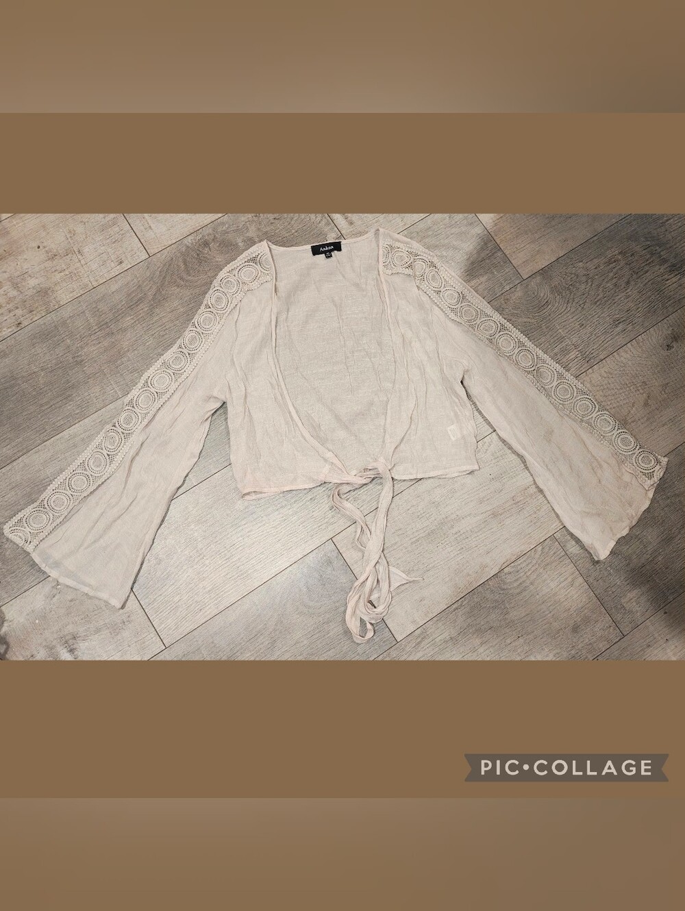 ✨ Aakaa Beige Boho Crochet Lace Bell Sleeve Tie-Front Crop Top✨